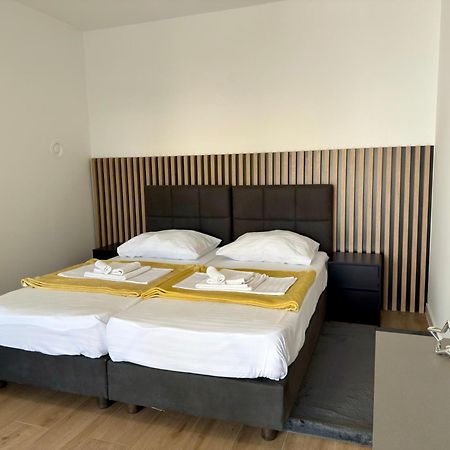 Apartmani Tatjana Новаля Екстер'єр фото