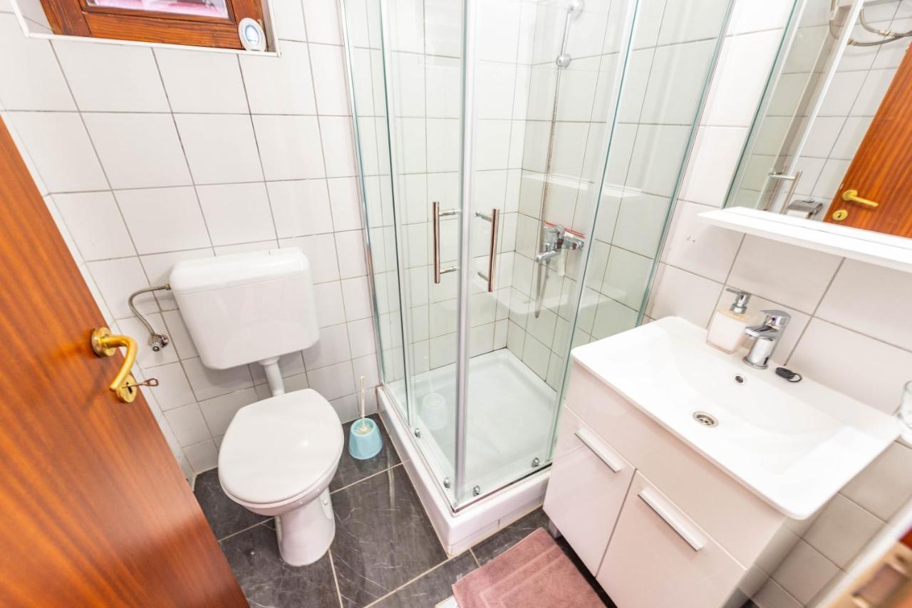 Apartmani Tatjana Новаля Екстер'єр фото
