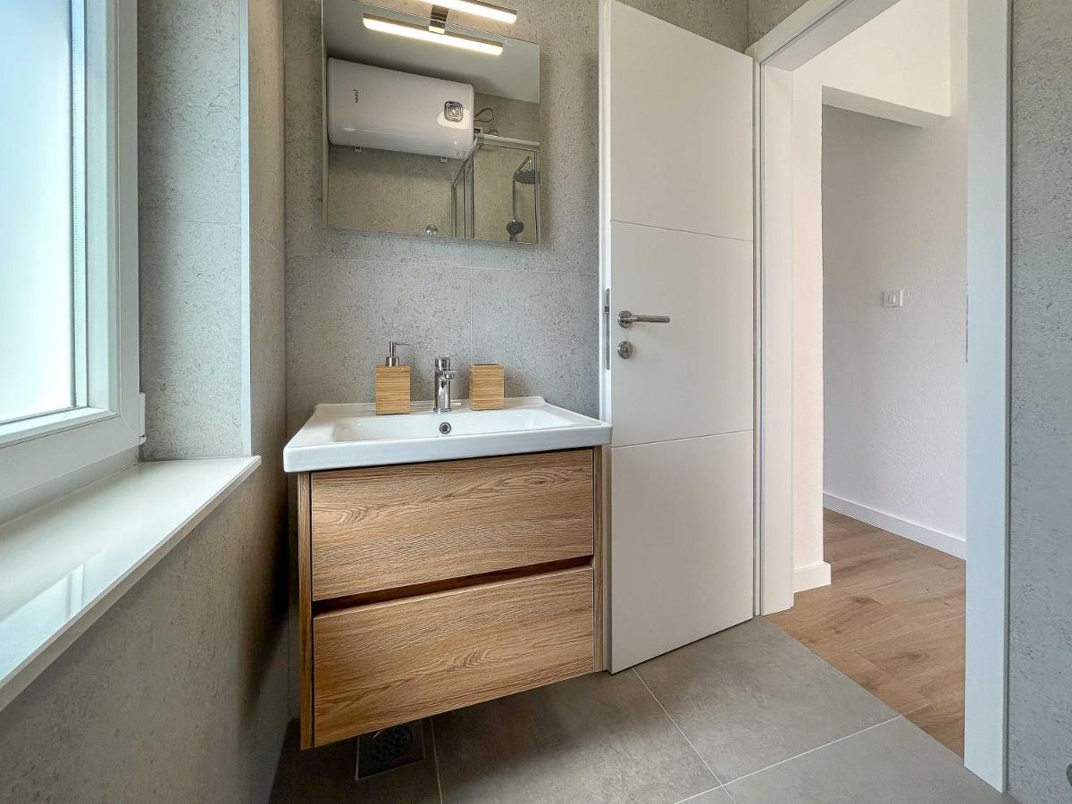 Apartmani Tatjana Новаля Екстер'єр фото