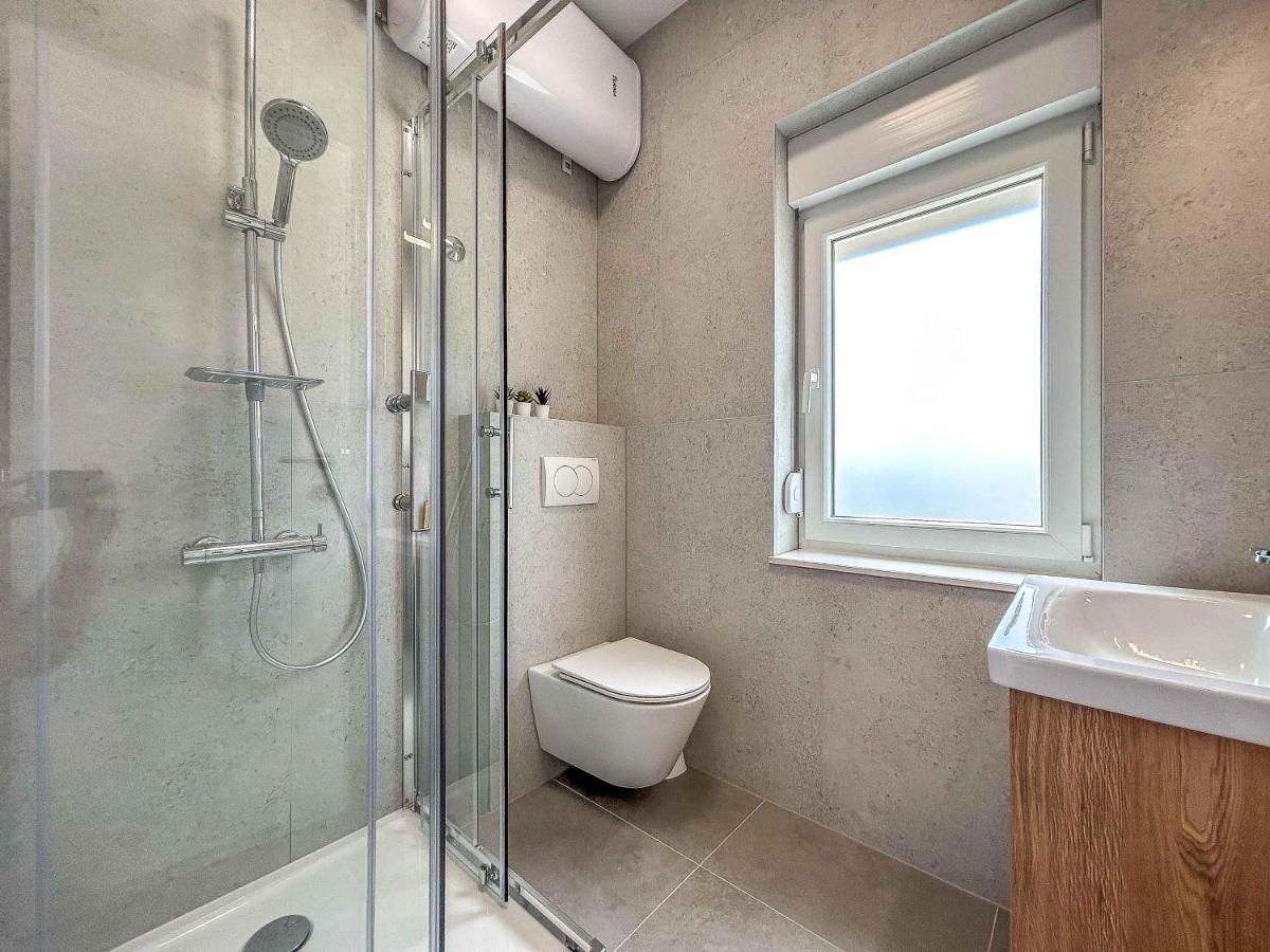 Apartmani Tatjana Новаля Екстер'єр фото