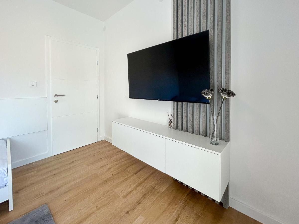 Apartmani Tatjana Новаля Екстер'єр фото