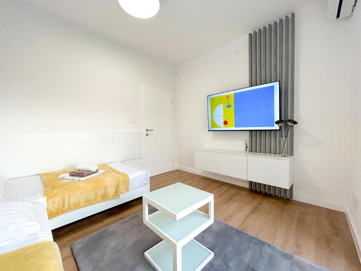 Apartmani Tatjana Новаля Екстер'єр фото
