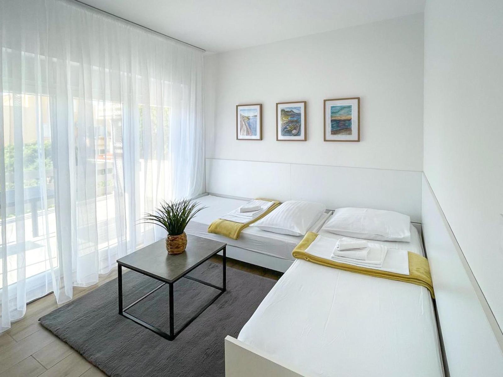 Apartmani Tatjana Новаля Екстер'єр фото