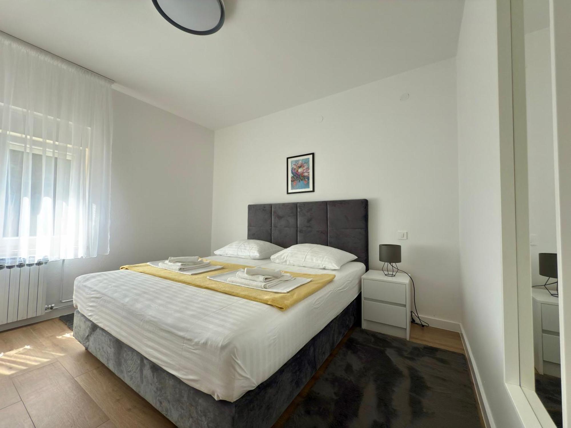 Apartmani Tatjana Новаля Екстер'єр фото
